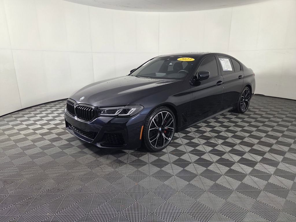 Used 2023 BMW 530i w/ M Sport Package image 4