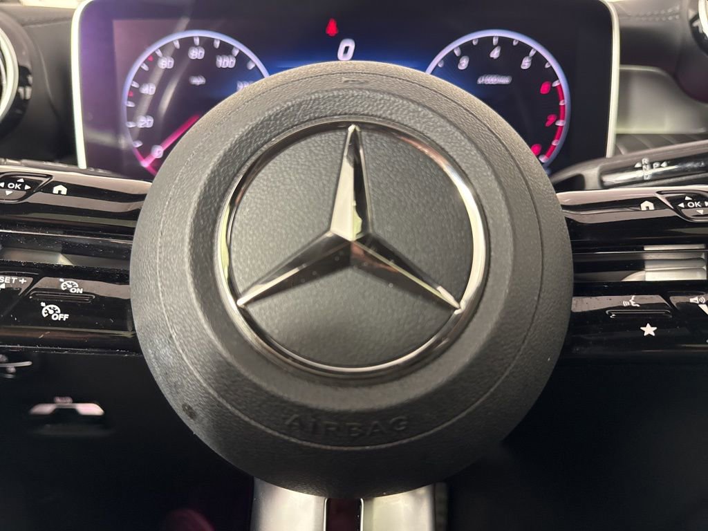 Used 2024 Mercedes-Benz GLC 300 4MATIC w/ AMG Line image 35