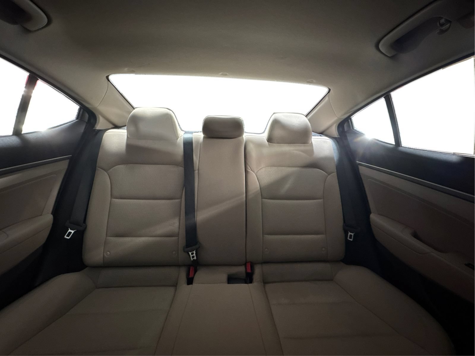 Used 2018 Hyundai Elantra SEL FWD image 14