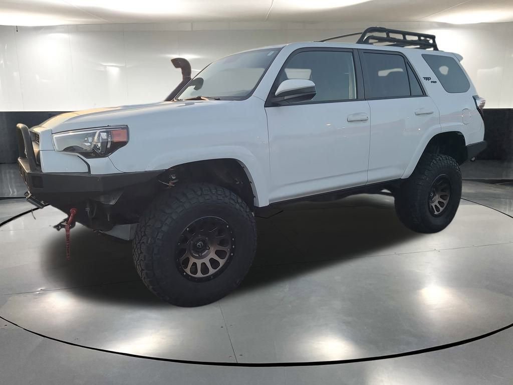 Used 2019 Toyota 4Runner TRD Off-Road image 4