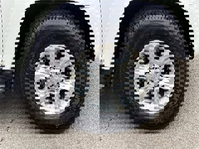 Used 2019 Toyota 4Runner SR5 w/ Four Season Floor Mat Package image 9