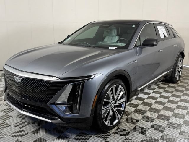 Certified 2023 Cadillac Lyriq 2WD image 2