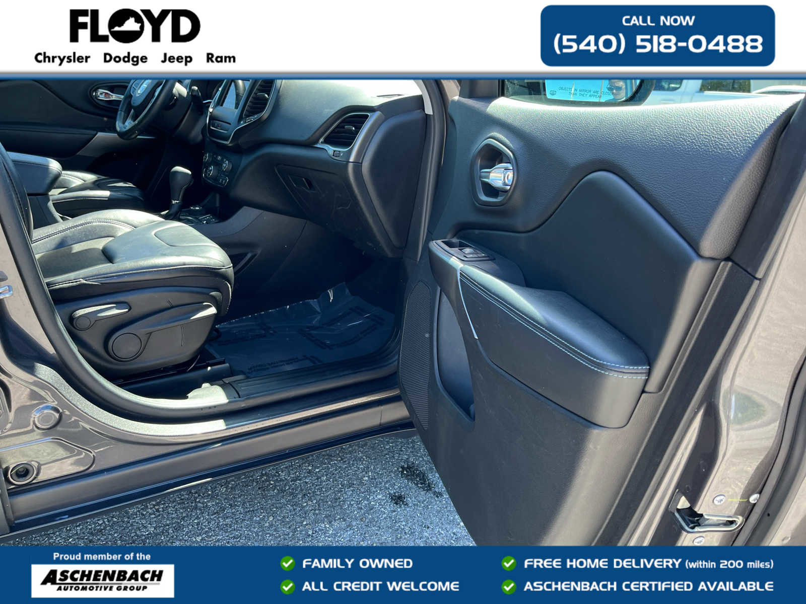 Used 2020 Jeep Cherokee Latitude Plus w/ Comfort/Convenience Group AWD/4WD image 26