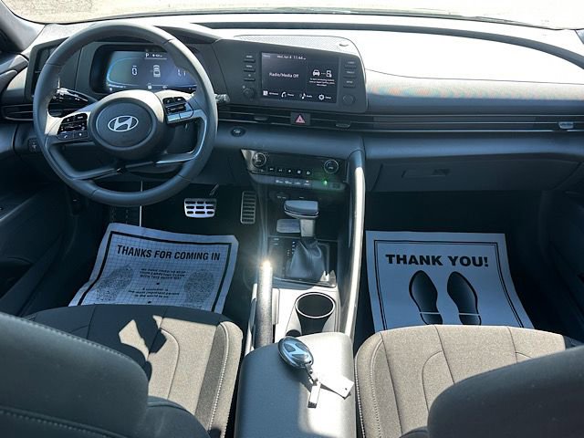 New 2026 Hyundai Elantra Sport image 13