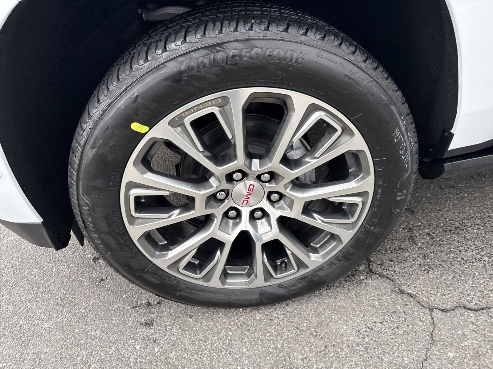 New 2026 GMC Yukon XL Denali w/ Sun & Power Step Package image 10