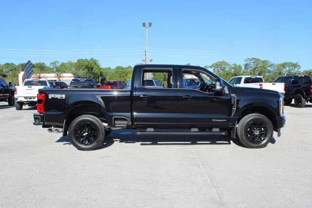 Used 2024 Ford F250 Lariat w/ Black Appearance Package image 14