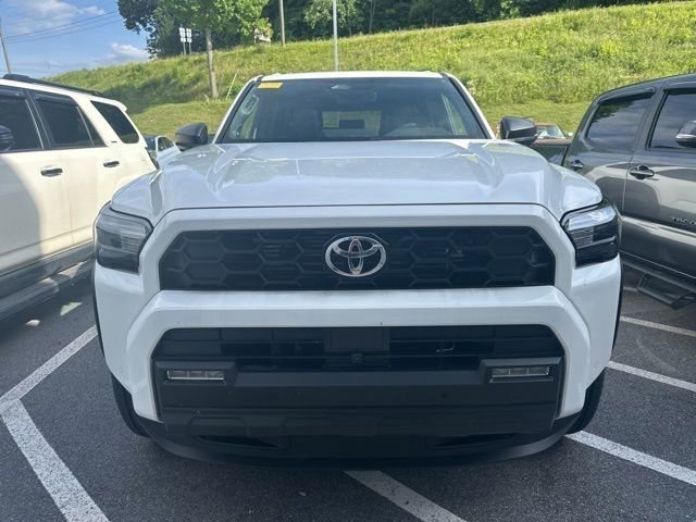 Used 2025 Toyota 4Runner TRD Off-Road Premium AWD/4WD image 3