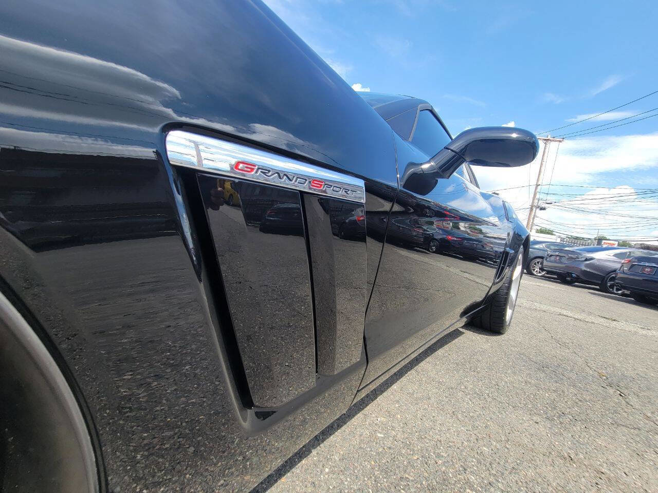 Used 2011 Chevrolet Corvette Grand Sport w/ Preferred Equipment Group image 24