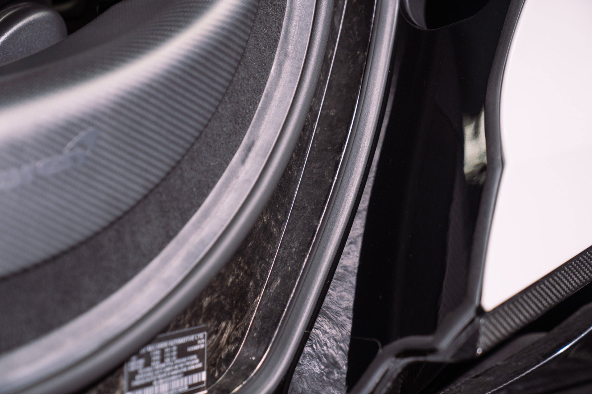 Used 2024 McLaren 750S Spider RWD image 43
