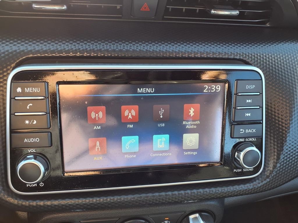 Used 2025 Nissan Kicks Play S image 5