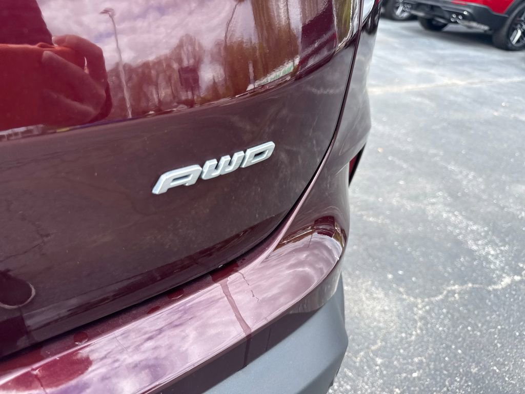 Used 2023 Ford Edge SEL w/ Convenience Package AWD/4WD image 11