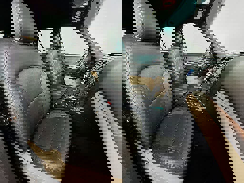 Used 2017 Ford Explorer FWD image 14