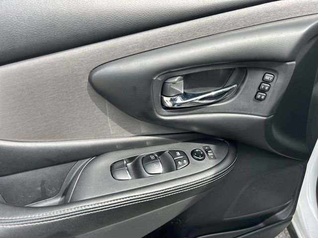 Used 2023 Nissan Murano SL w/ SL Moonroof Package image 33