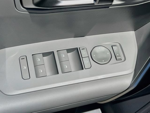 New 2027 Kia Seltos S FWD image 17