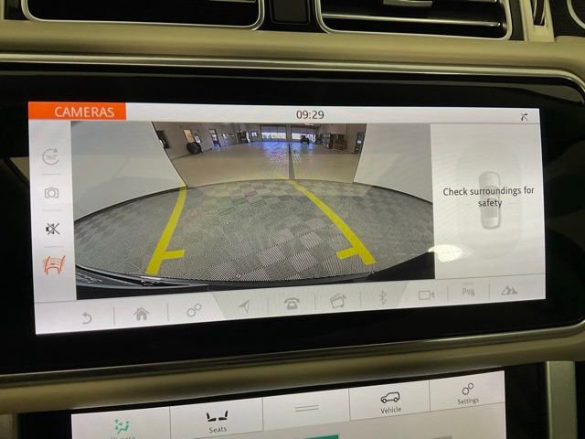 Used 2018 Land Rover Range Rover Supercharged image 9