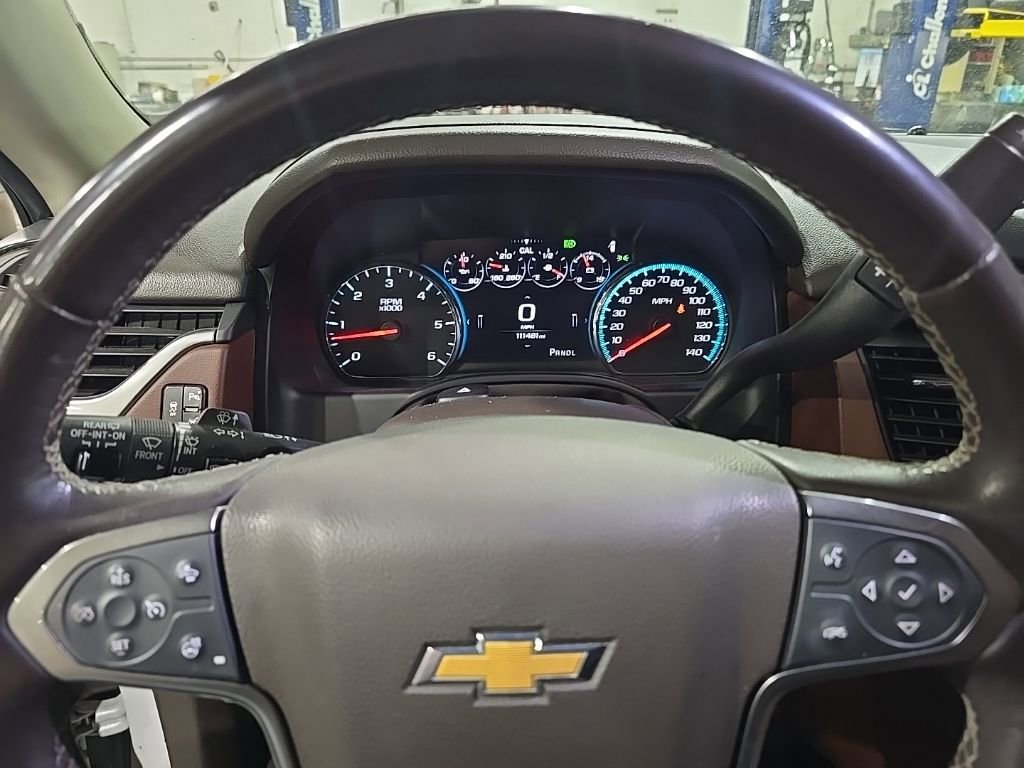 Used 2019 Chevrolet Suburban Premier AWD/4WD image 9