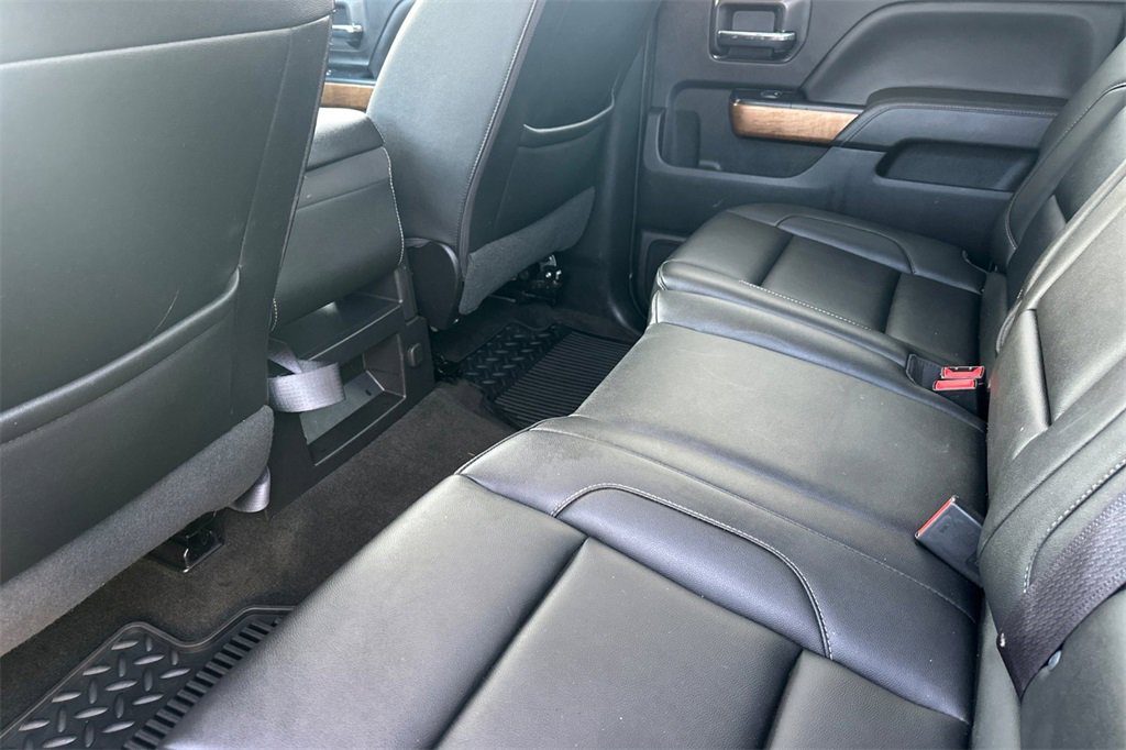 Used 2017 Chevrolet Silverado 2500 LTZ image 13