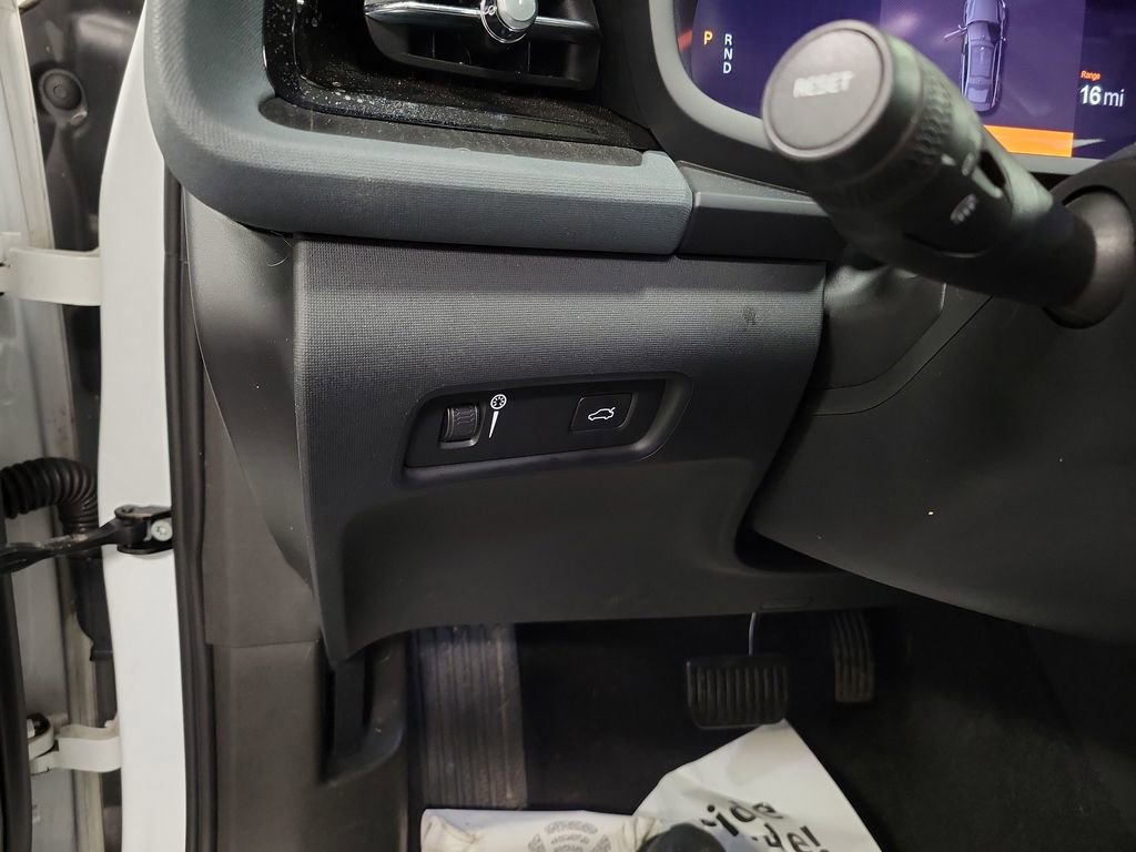 Used 2022 Polestar Polestar 2 Long Range Dual Motor w/ Plus Package image 21