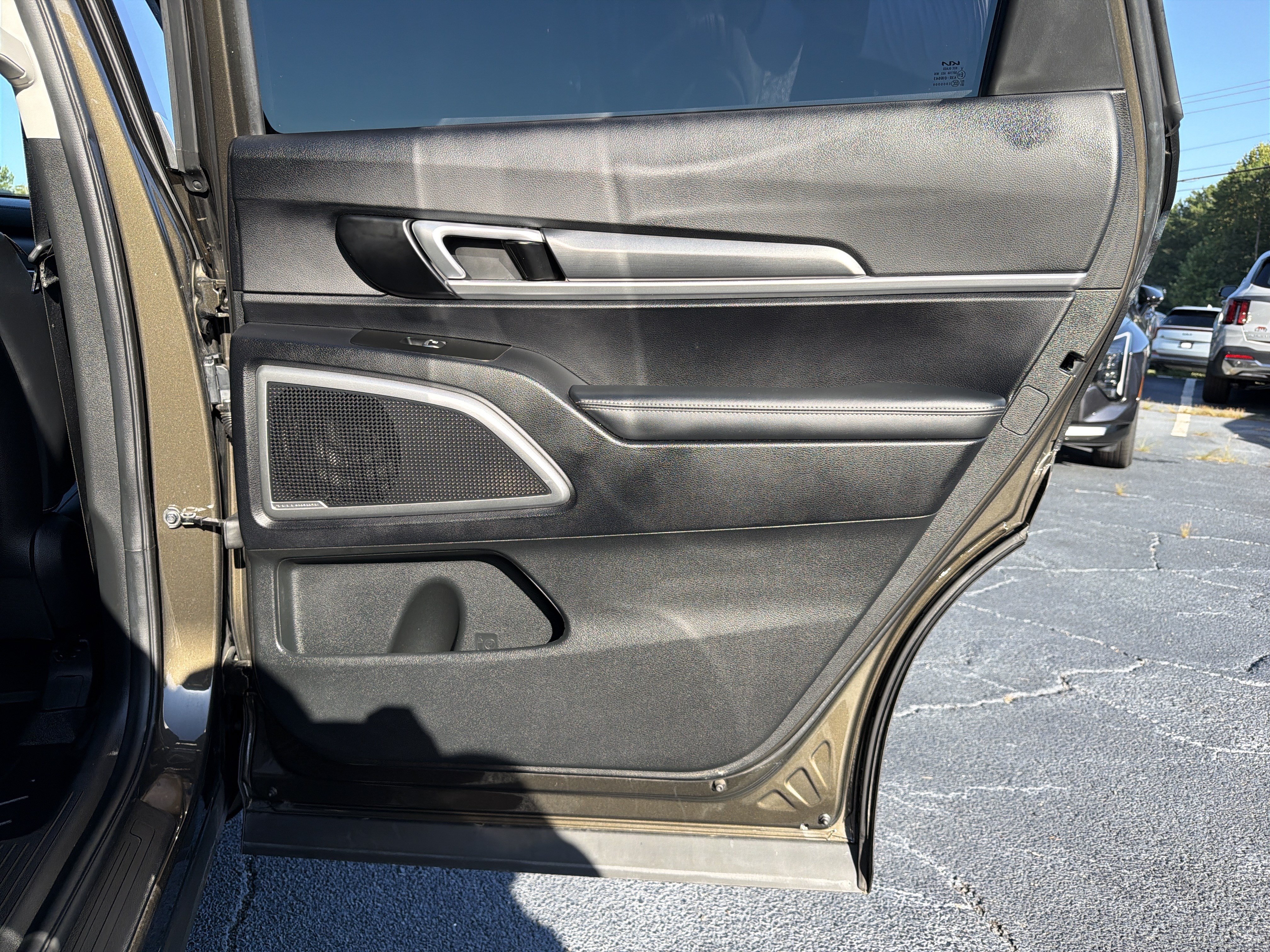 Used 2022 Kia Telluride S FWD image 17