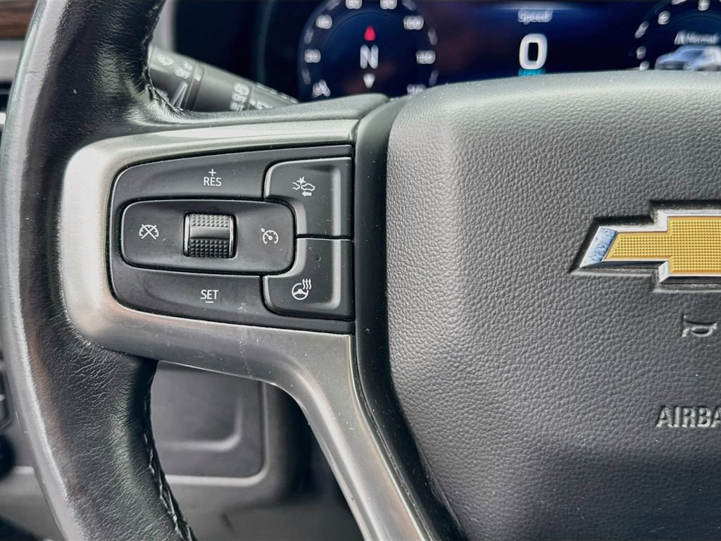 Used 2023 Chevrolet Suburban Premier AWD/4WD image 12