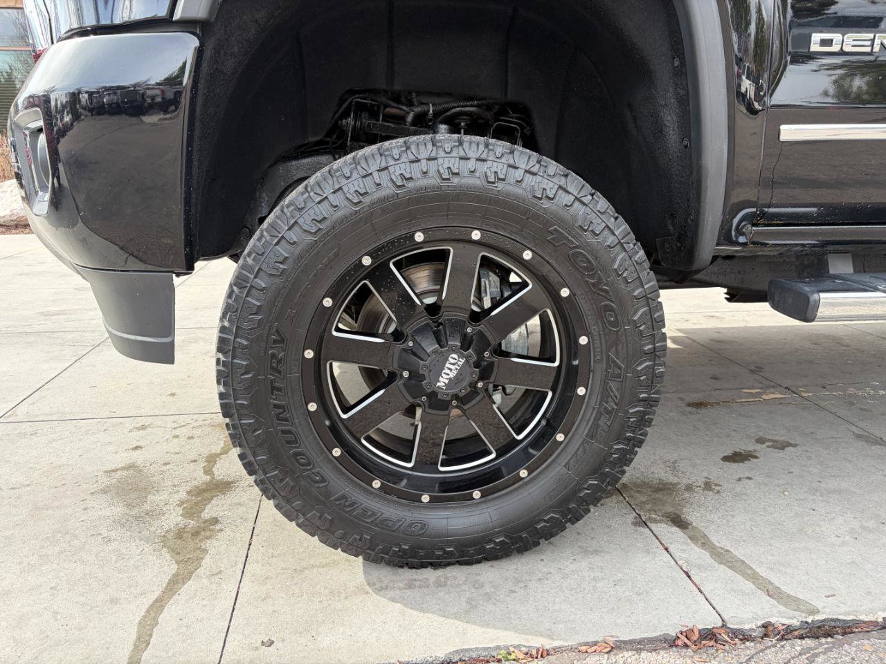 Used 2016 GMC Sierra 3500 Denali w/ Duramax Plus Package AWD/4WD image 25
