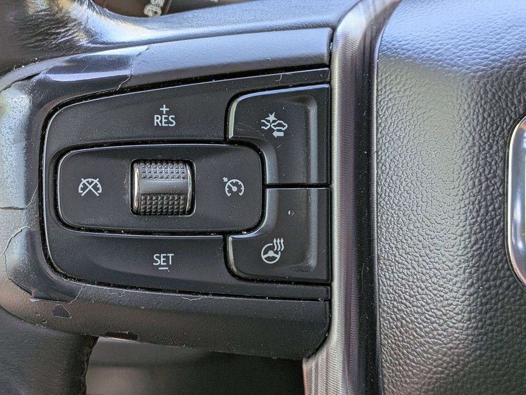 Used 2023 GMC Yukon Denali Ultimate image 29