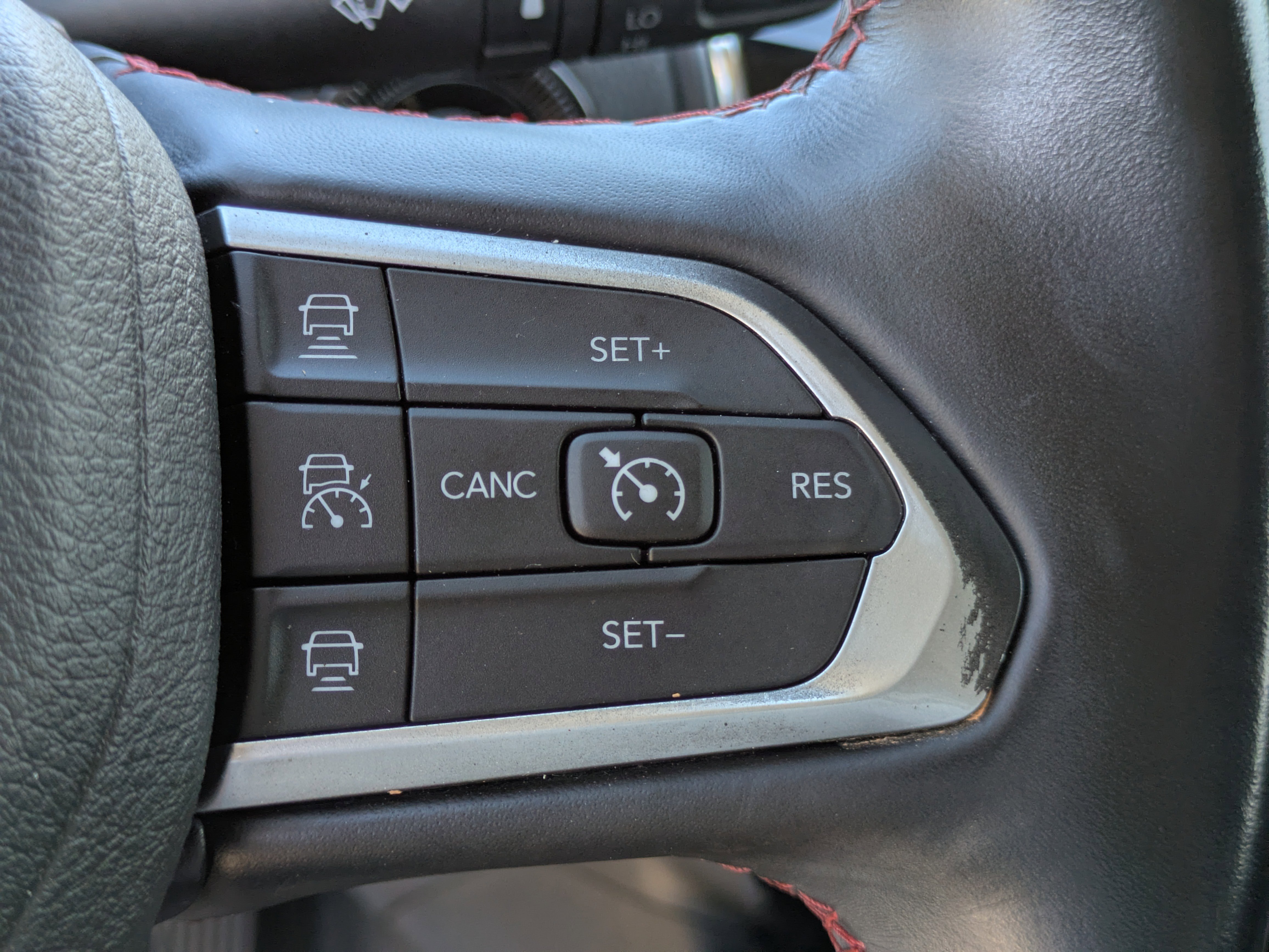 Used 2022 Jeep Compass Trailhawk w/ Trailhawk Convenience Group image 15