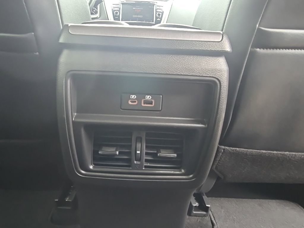 Used 2024 Nissan Murano SV w/ SV Midnight Edition Package image 27