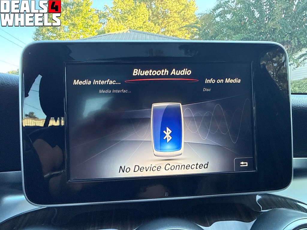 Used 2015 Mercedes-Benz C 300 Sedan image 32
