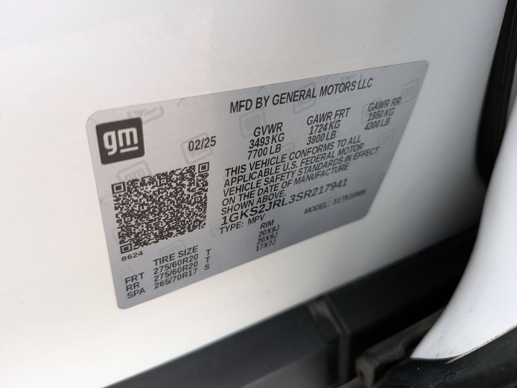 Used 2025 GMC Yukon XL Denali AWD/4WD image 35