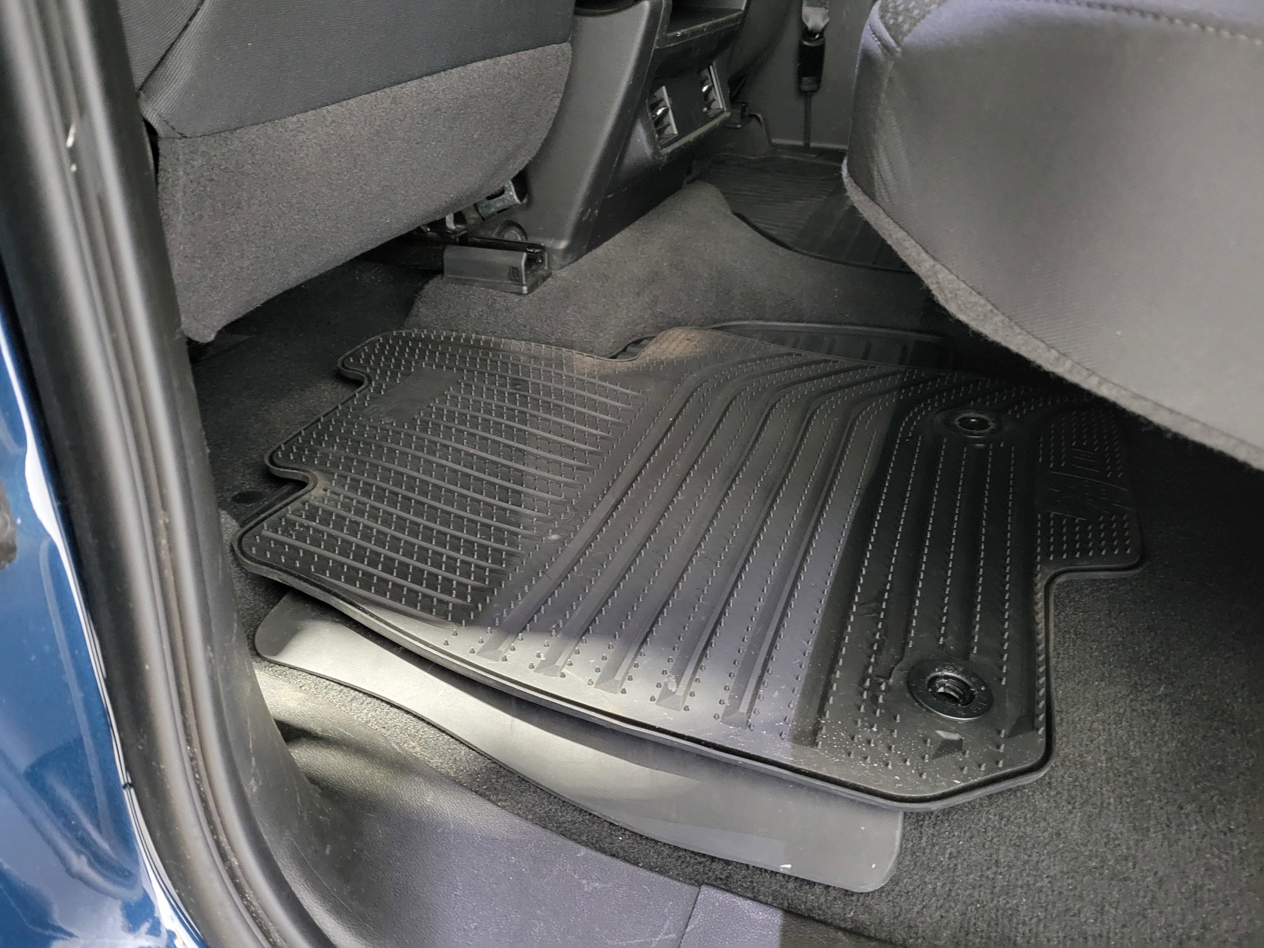 Used 2021 Chevrolet Silverado 2500 Custom w/ Custom Value Package image 38