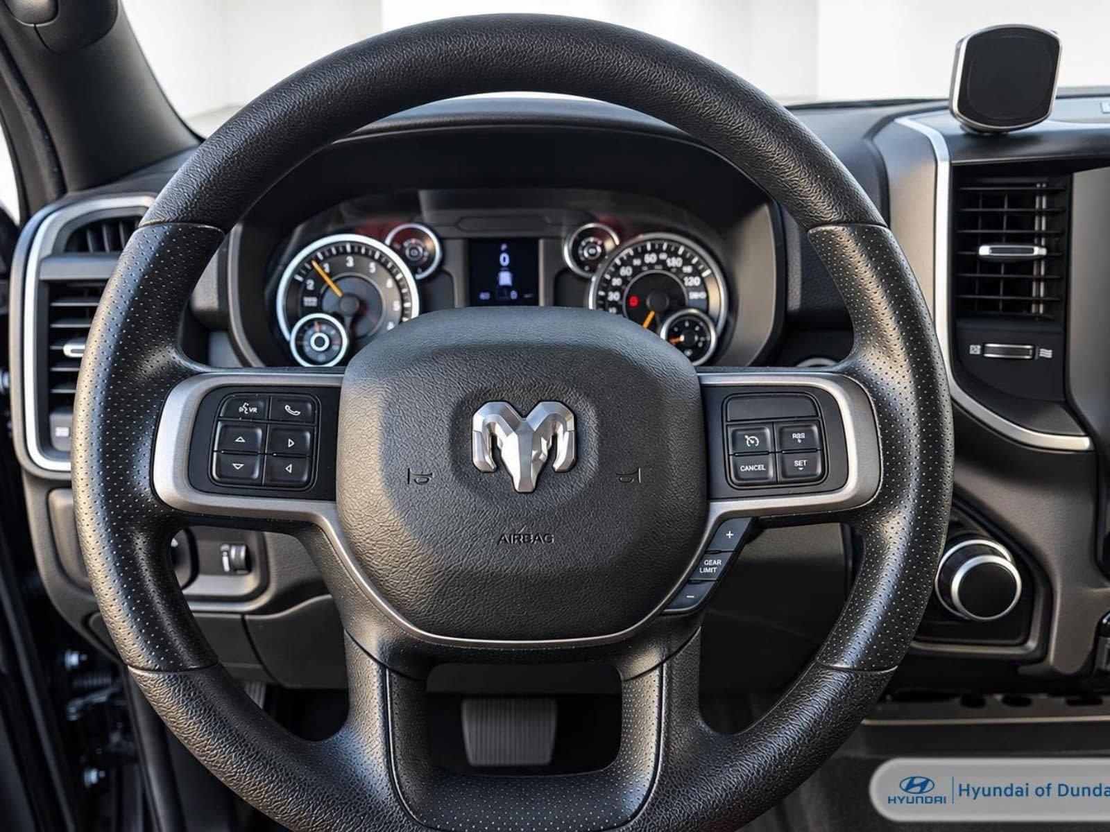 Used 2022 RAM 3500 Tradesman AWD/4WD image 10