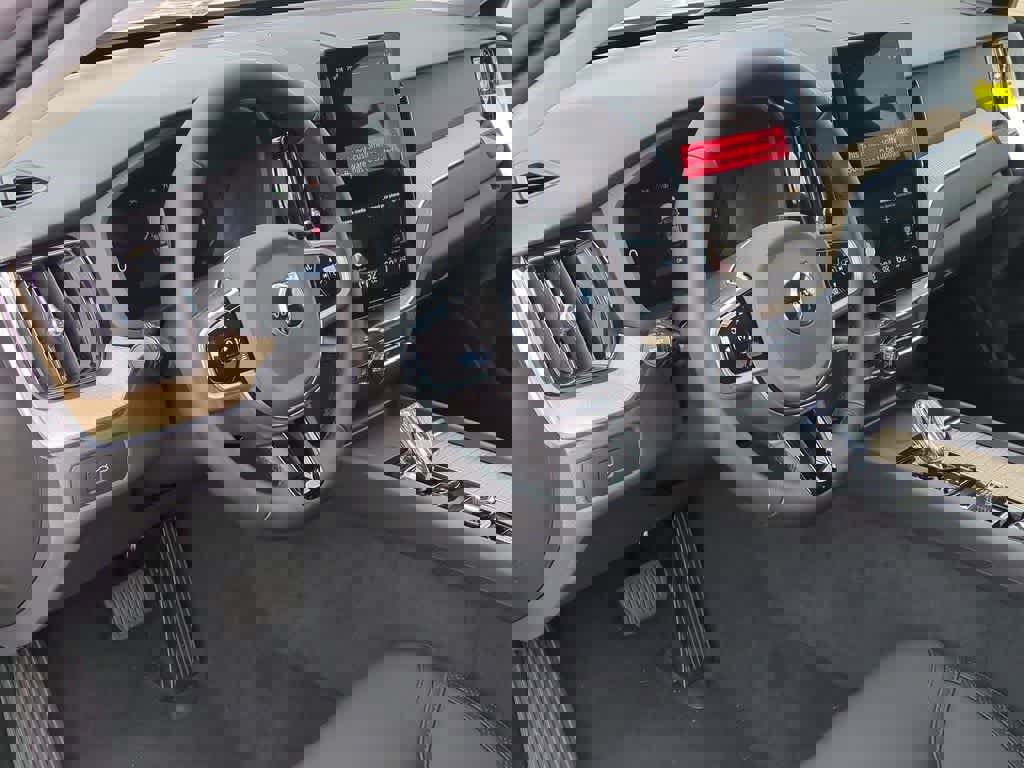 Used 2026 Volvo XC60 B5 Plus w/ Protection Package Premier image 2