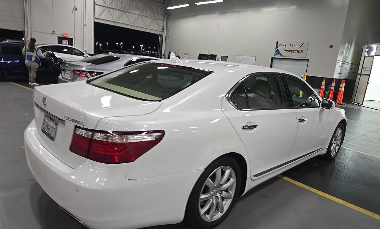 Used 2007 Lexus LS 460 L RWD image 5
