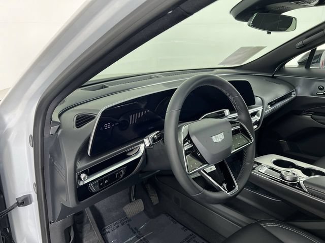 Certified 2024 Cadillac Lyriq Tech RWD image 10