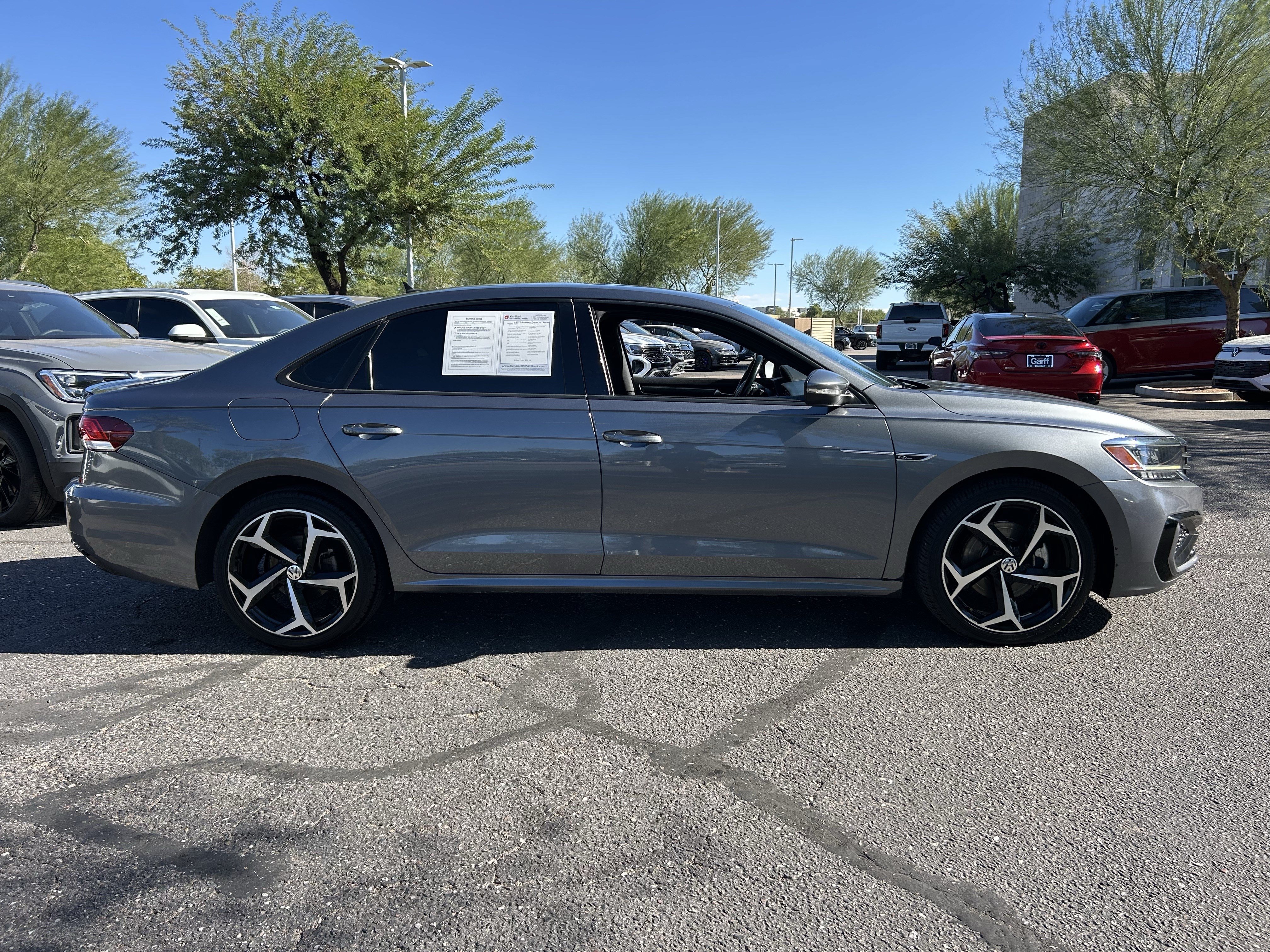 Used 2021 Volkswagen Passat 2.0T R-Line FWD image 5
