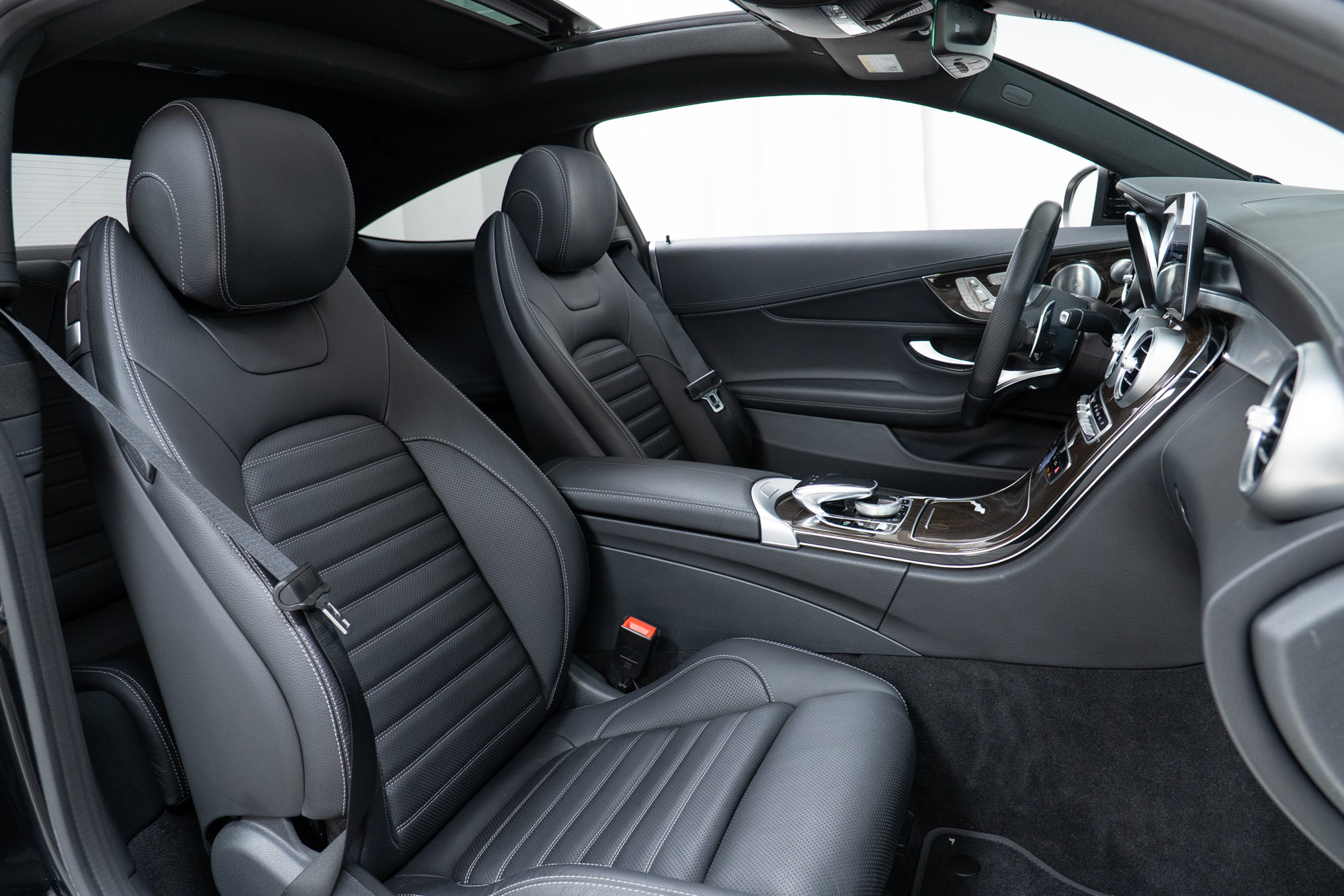 Certified 2023 Mercedes-Benz C 43 AMG 4MATIC Coupe image 24