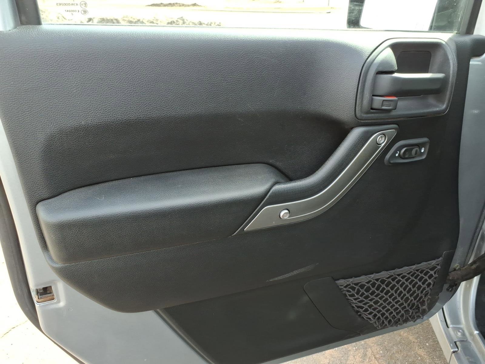 Used 2015 Jeep Wrangler Sport w/ Quick Order Package 23S image 11