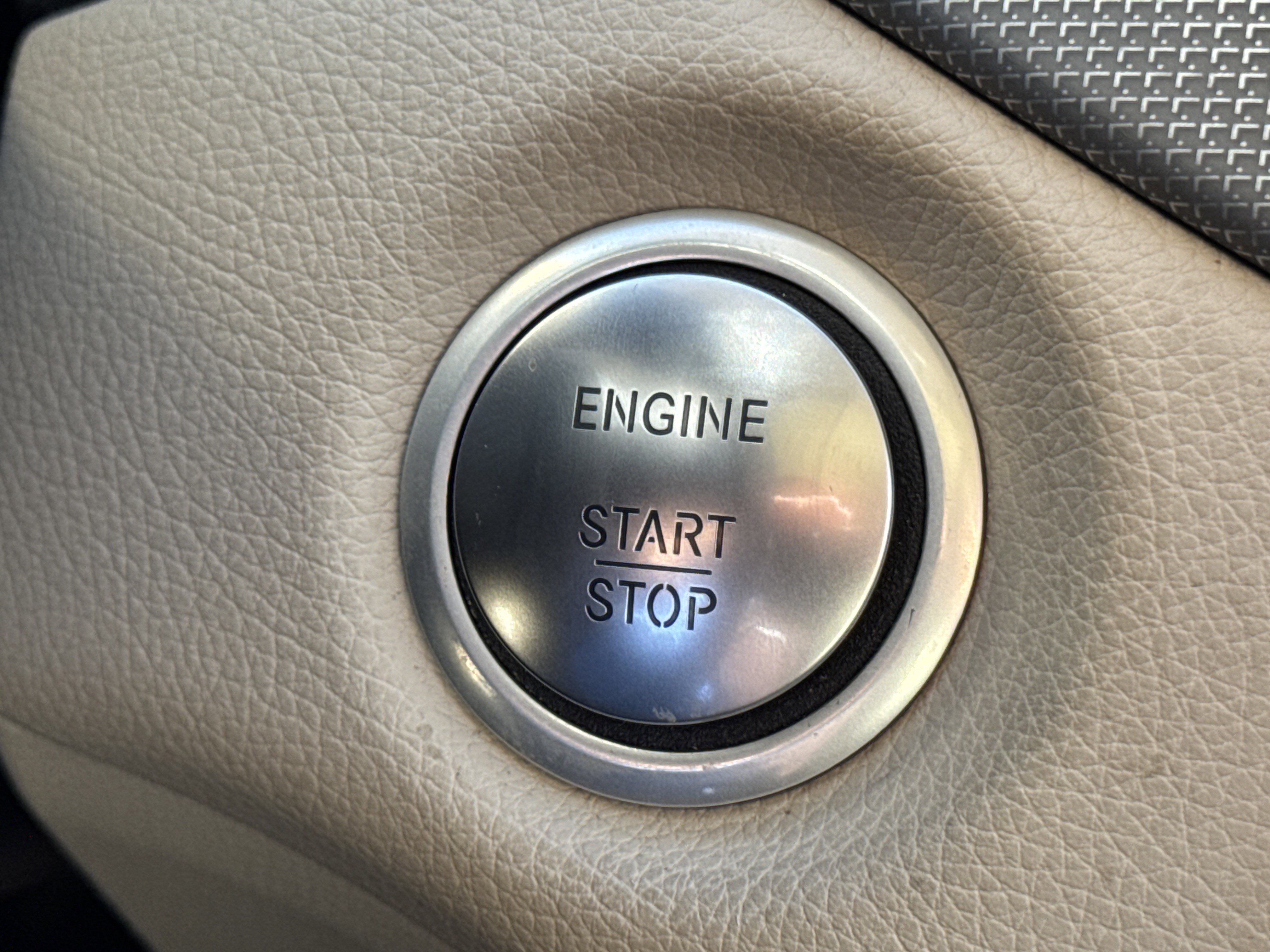 Used 2018 Mercedes-Benz GLA 250 image 18