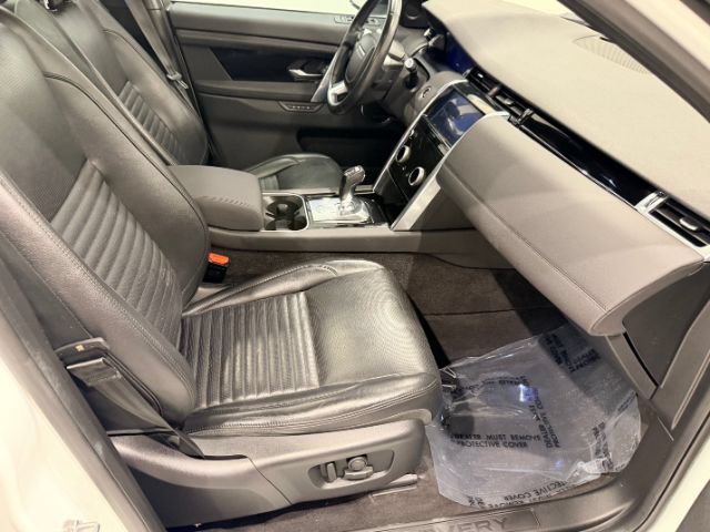 Used 2020 Land Rover Discovery Sport SE AWD/4WD image 39
