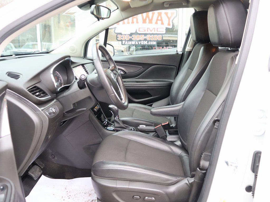 Used 2020 Buick Encore Preferred w/ Safety Package image 12