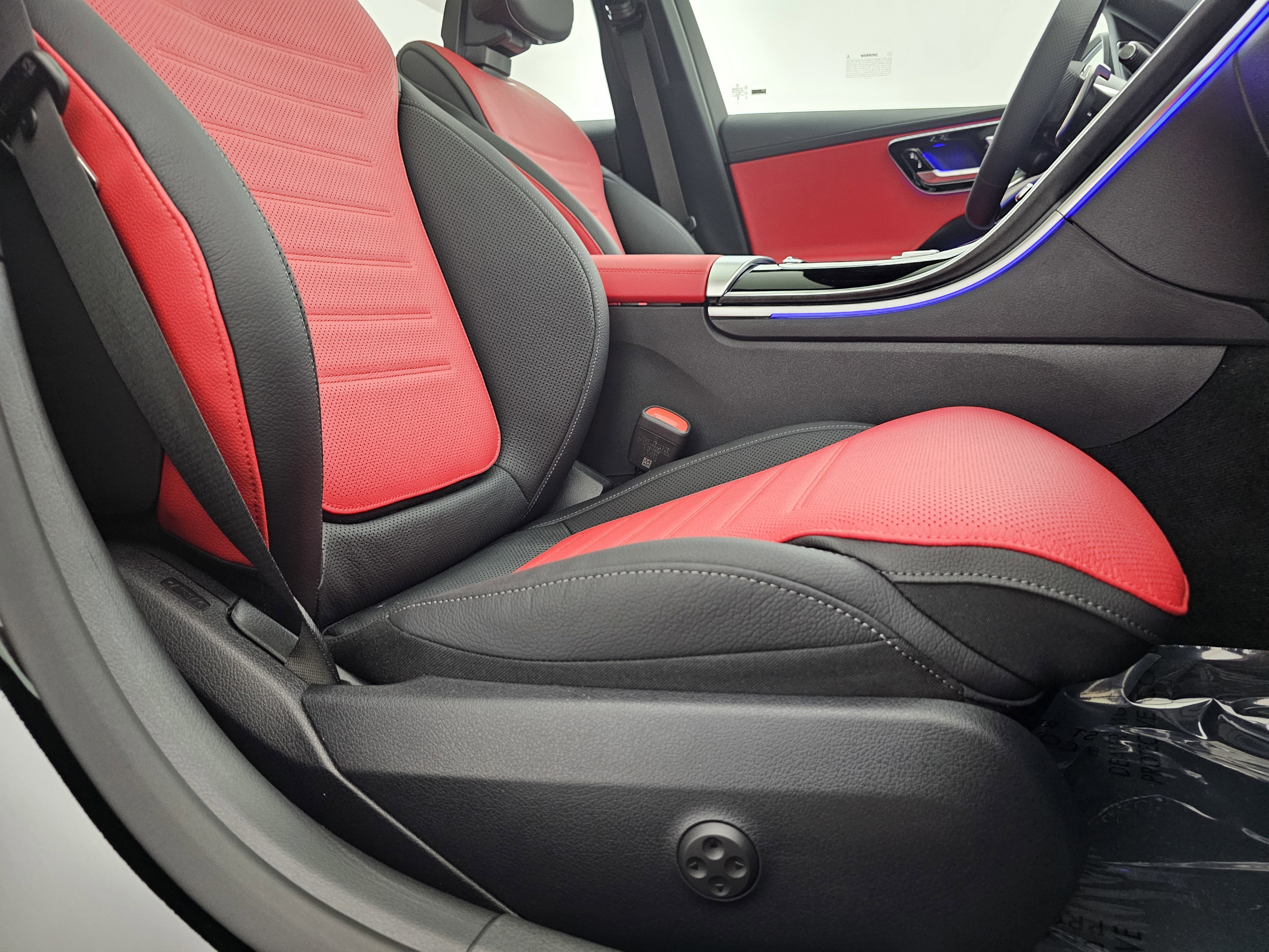 New 2026 Mercedes-Benz C 43 AMG 4MATIC Sedan image 19