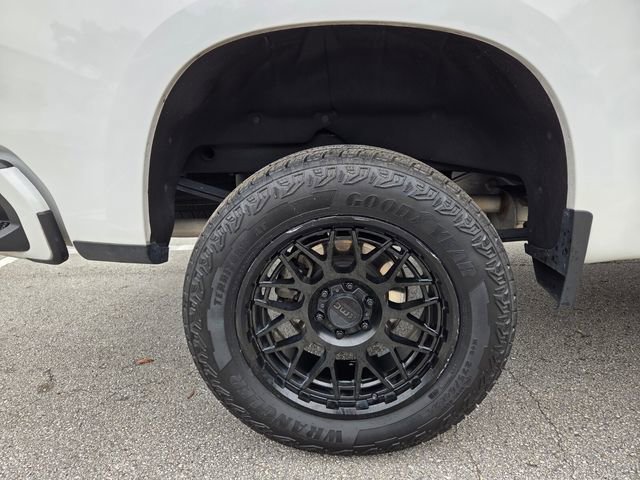 Certified 2024 Chevrolet Silverado 1500 RST image 23