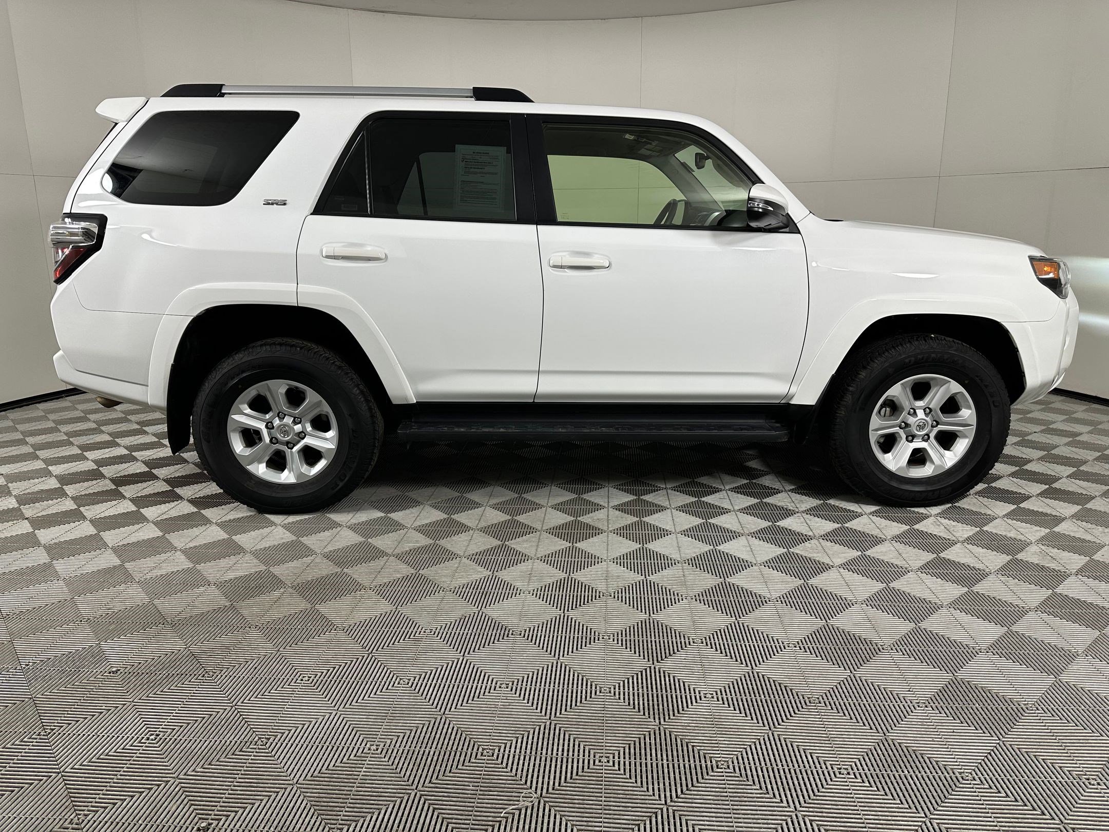 Used 2024 Toyota 4Runner SR5 Premium image 7