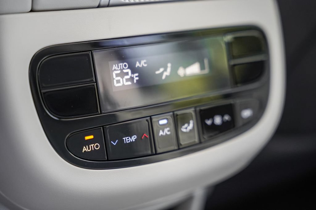New 2026 Hyundai Ioniq 9 SE AWD/4WD image 30