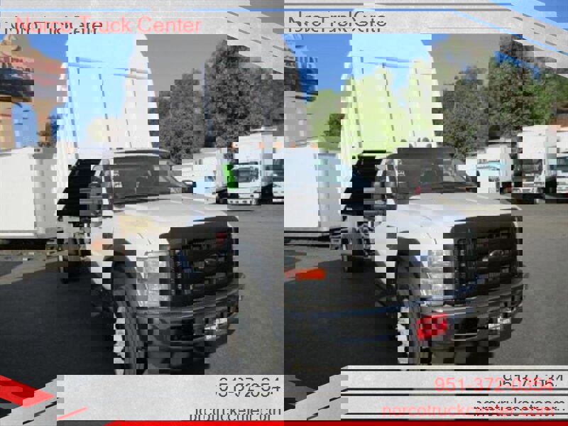 Used 2008 Ford F450 2WD Regular Cab Super Duty image 12