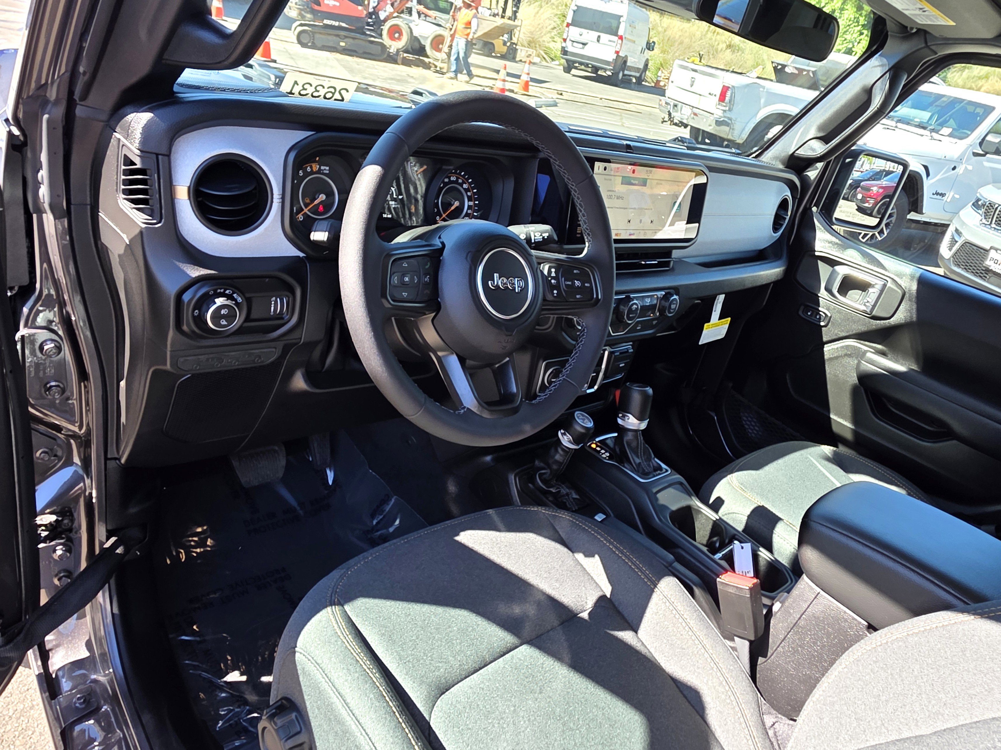 New 2026 Jeep Gladiator Sport AWD/4WD image 10