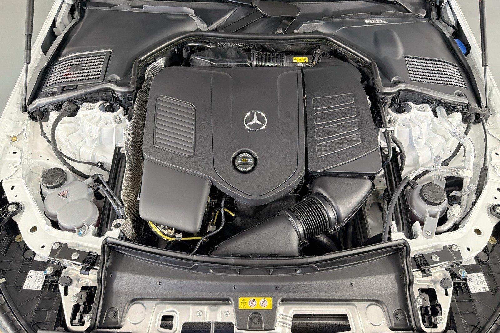 New 2026 Mercedes-Benz C 300 4MATIC Sedan image 10