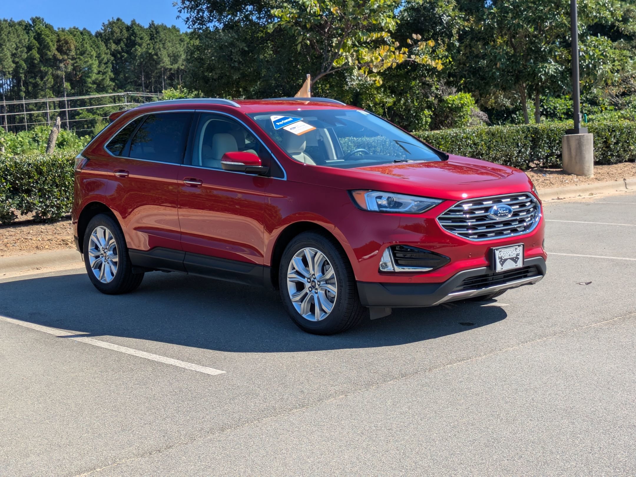 Certified 2021 Ford Edge Titanium w/ Class II Trailer Tow Package
