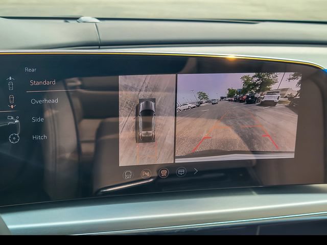 New 2026 Cadillac Lyriq Signature Sport w/ Nappa Leather Package AWD/4WD image 23